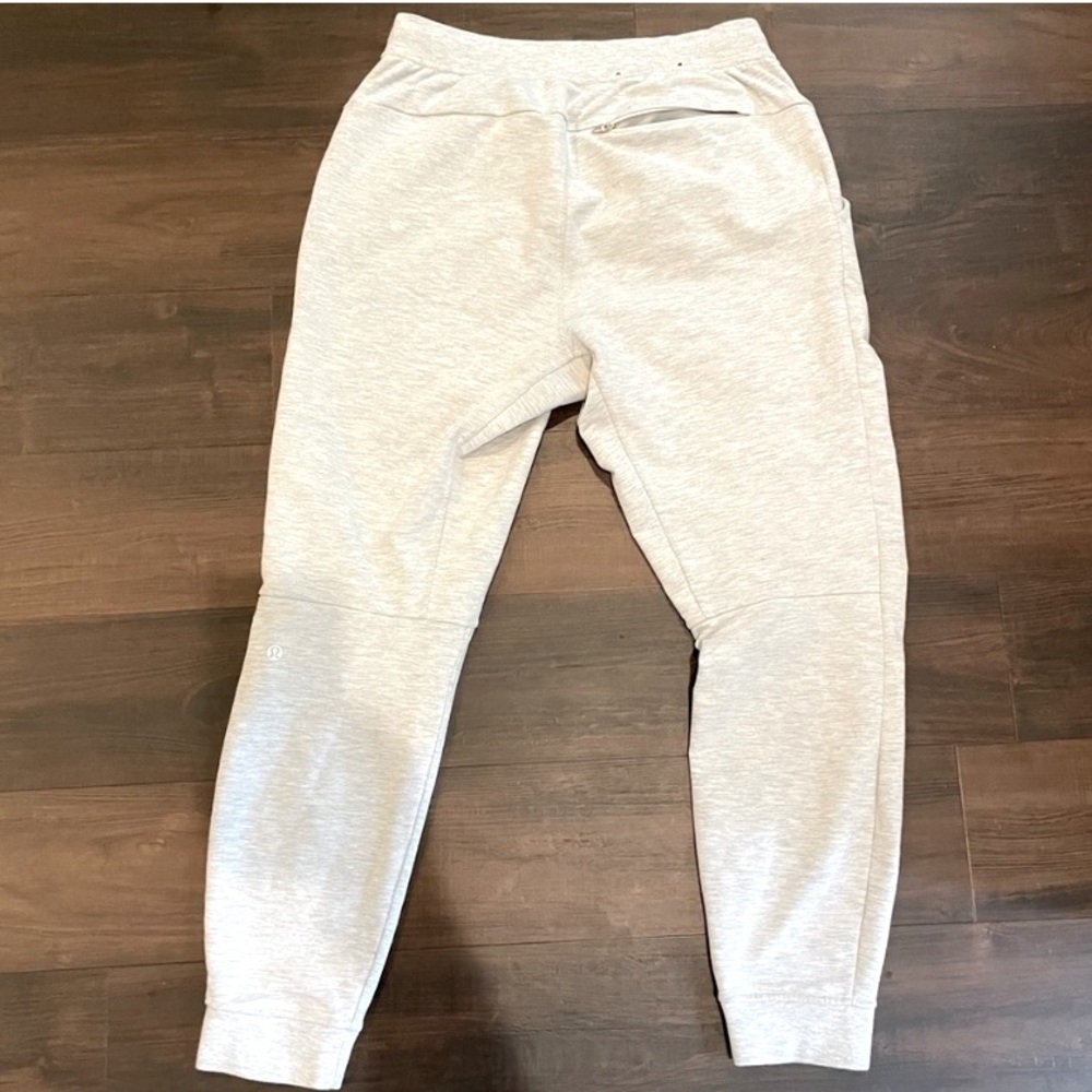 Lululemon Mens city sweat joggers - Picture 6 of 7